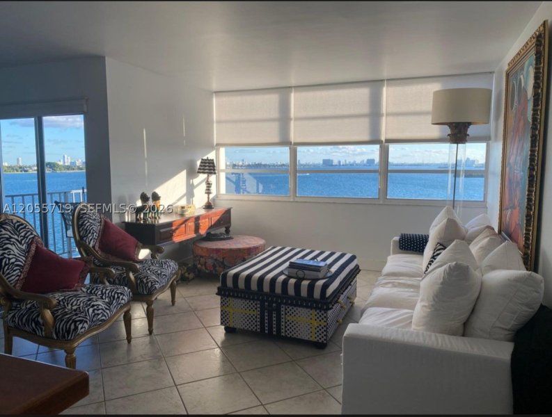 Majorca Towers Apt #1006