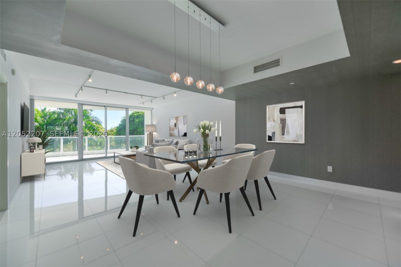 Apartment for rent at Grovenor House 604