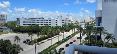Comprar apartamento en Sea Air Towers 727
