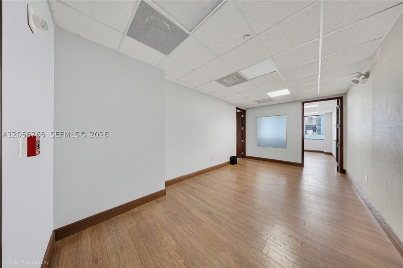 Comprar apartamento no The Club At Brickell Bay 1270-A-D