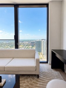 Comprar apartamento en E11EVEN Hotel & Residences 3712B