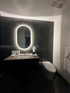Comprar apartamento en E11EVEN Hotel & Residences 3712B