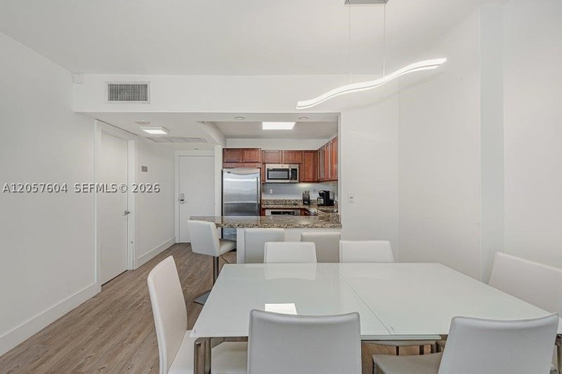 Alquiler de apartamento en Roney Palace 1528