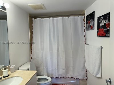 Comprar apartamento en Opera Tower 2914