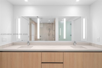 Comprar apartamento en One Park Tower by Turnberry 1604