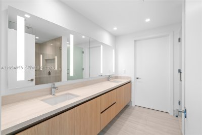 Comprar apartamento en One Park Tower by Turnberry 1604