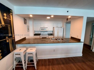Comprar apartamento no The Club At Brickell Bay 3708