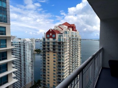 Comprar apartamento no The Club At Brickell Bay 3708