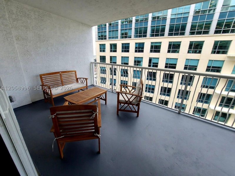 Comprar apartamento no The Club At Brickell Bay 3708