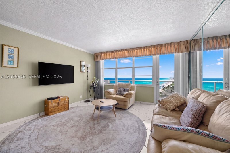 Condo for sale at Sea Air Towers 1204