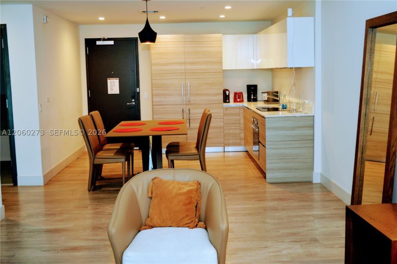 Comprar apartamento en Costa Hollywood N522