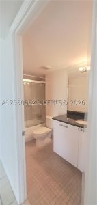 Comprar apartamento en Parc Central Aventura 501