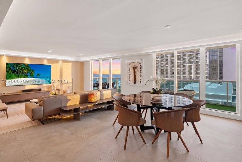 Comprar apartamento en Roney Palace 1003/1004
