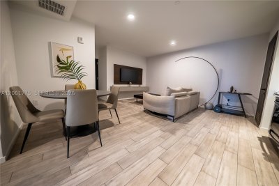 Comprar apartamento no The Elser Hotel and Residences 1615