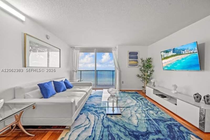 Comprar apartamento no The Club At Brickell Bay 2502