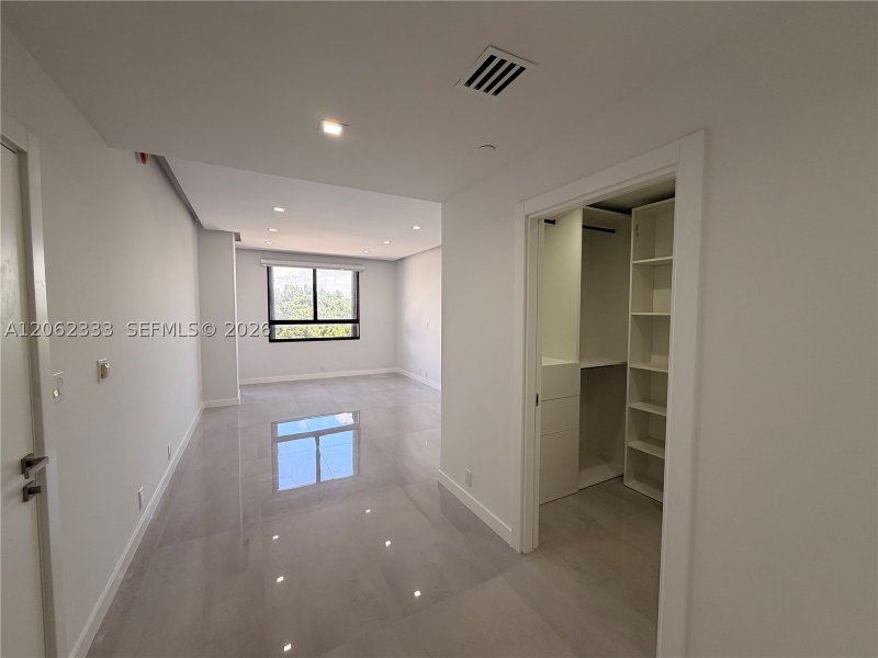 Apartment for rent at Key Colony III Emerald Bay 524