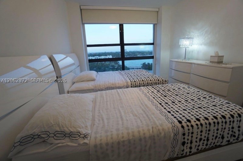 Apartment for rent at Charter Club Condos 1214