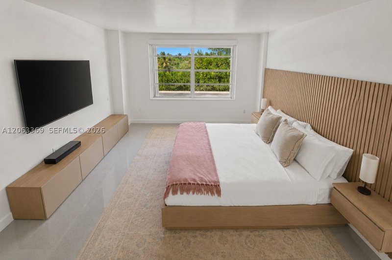 Apartment for rent at Commodore Club West 208