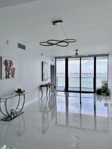 Comprar apartamento no Aria Reserve Miami 1606