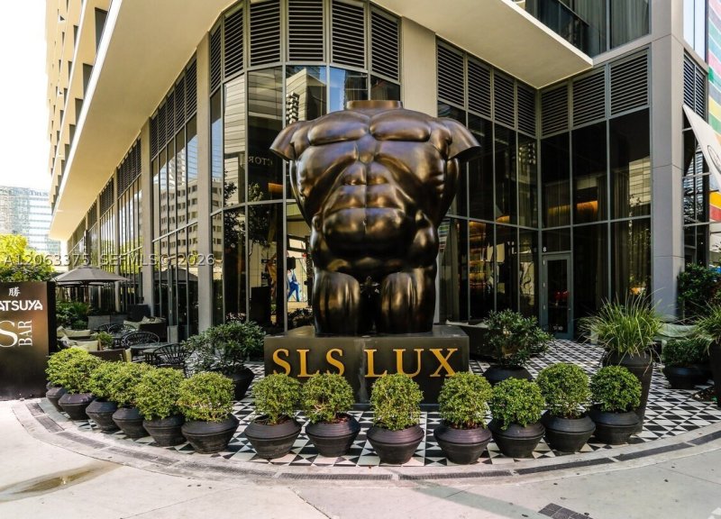 Comprar apartamento en SLS Lux Brickell 309