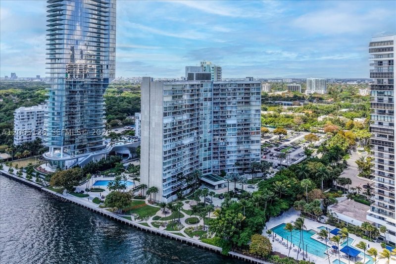 Condo for sale at Brickell Townhouse 4F