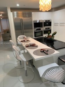 Comprar apartamento en Jade Ocean 2808