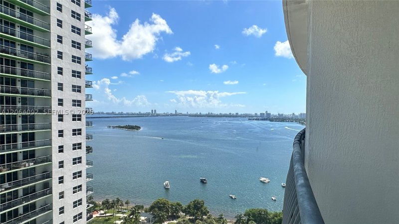 Apartment for rent at Opera Tower 2607