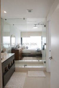 Comprar apartamento en Icon Bay 802