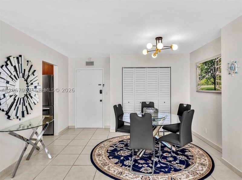 Apartment for rent at Parker Tower 206