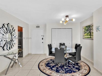 Aluguel de apartamento no Parker Tower 206