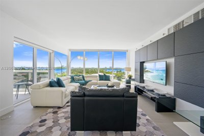 Comprar apartamento en Harbour House 722