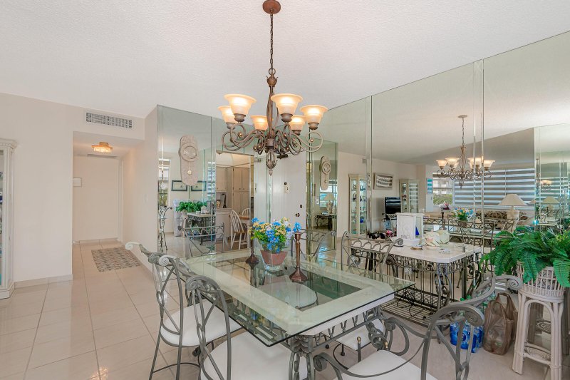 Apartment for rent at The Hemispheres 3P