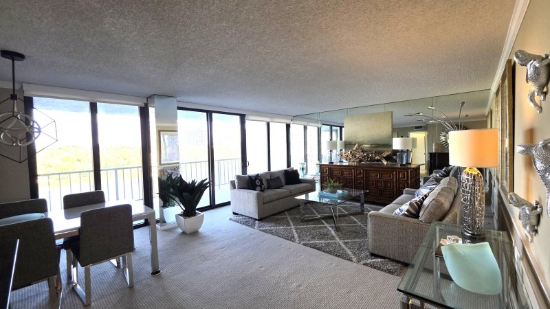 Condo for sale at The Corinthian 5B