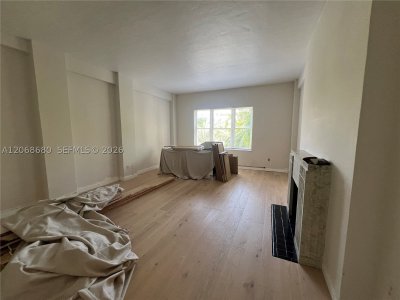 Comprar apartamento no Helen Mar 4D