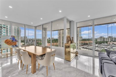 Turnberry Towers Apt #14D