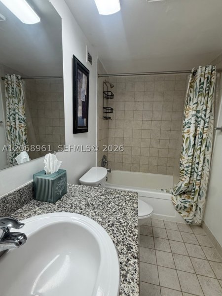Apartment for rent at Carlisle On The Ocean 512