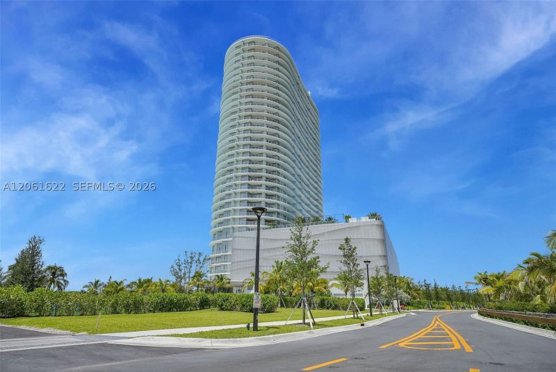 Alquiler de apartamento en One Park Tower by Turnberry 1610