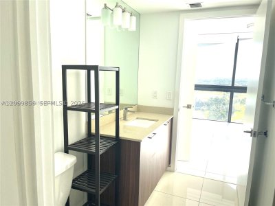 Comprar apartamento en 5252 Paseo Doral 1608