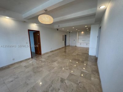Comprar apartamento no Gables Waterway Towers PH15