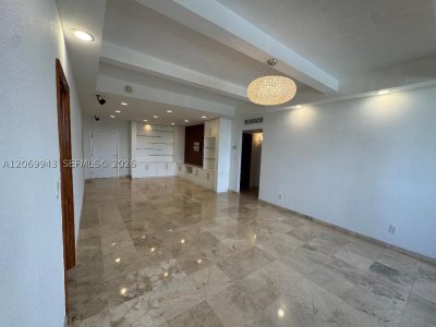Comprar apartamento no Gables Waterway Towers PH15