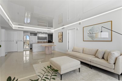 Comprar apartamento no Ocean Four 3502