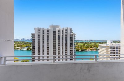 Comprar apartamento en Castle Beach Club TS11