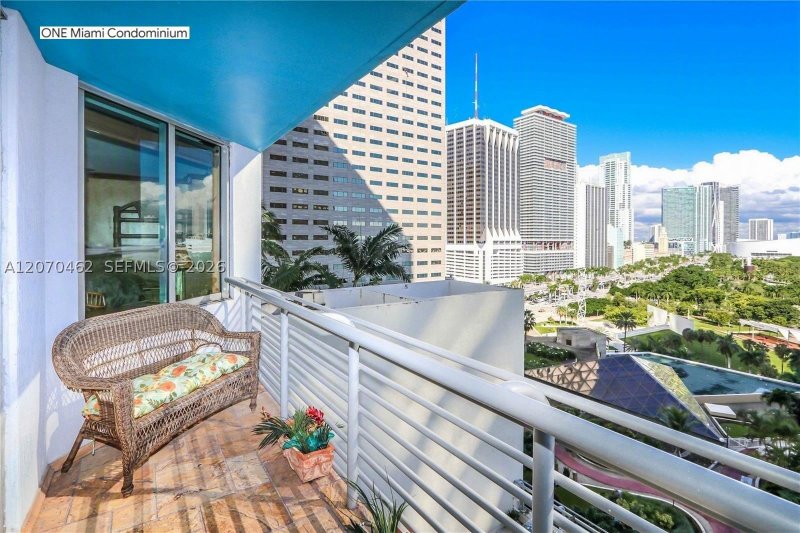 Comprar apartamento en One Miami West Tower 1500