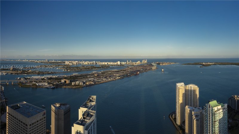 Condo for sale at Aston Martin Residences 6301