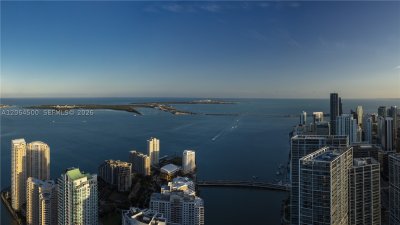 Comprar apartamento no Aston Martin Residences 6301