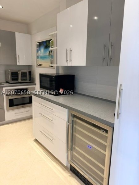 Apartment for rent at Coastal Towers PH1612