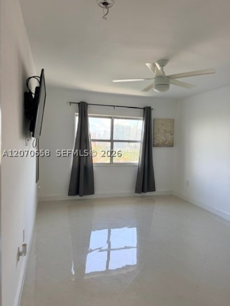 Apartment for rent at Coastal Towers PH1612