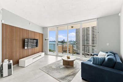 Comprar apartamento en Opera Tower 1202