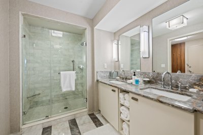 Comprar apartamento no Ritz Carlton Residences Fort Lauderdale Beach H614