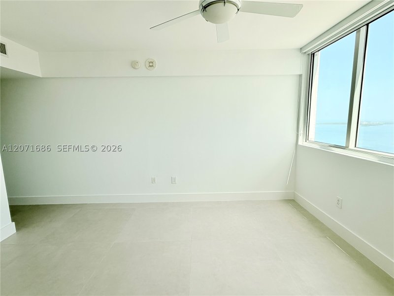 Apartment for rent at Vizcayne Everglades On The Bay 3903